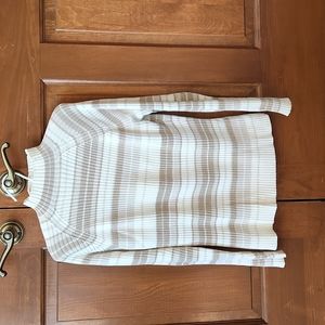 Women's sweater